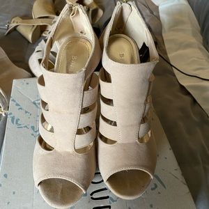 Tan wedges